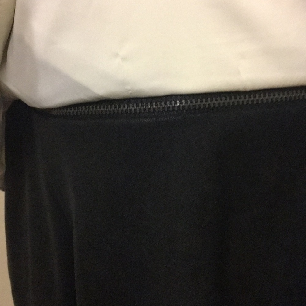 Muse dress - Picture 2 of 6